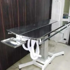 Semi Automatic Veterinary Ot Table With Electrical Lifting Technology Built On Heavy Stainless Steel Column (8mm Grade 304)